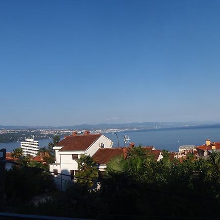 Sunflower Apartment Opatija Rom bilde